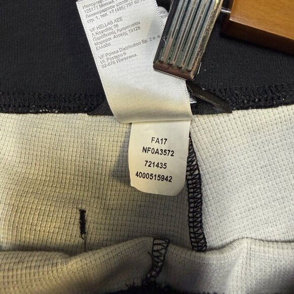 The North Face Women’s Logo Print Joggers Fair Isle M EUC - Picture 9 of 12